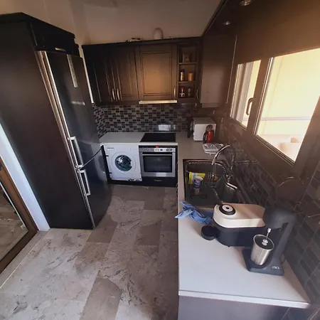 Aigeira Seafront 1st Floor Oikonomaiika