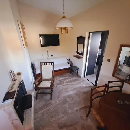 Apartment Aigeira Seafront 1st Floor *